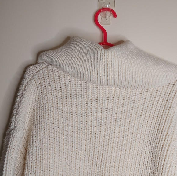 NWT H&M Ivory Cozy Chunky Knit Sweater - Picture 8 of 10